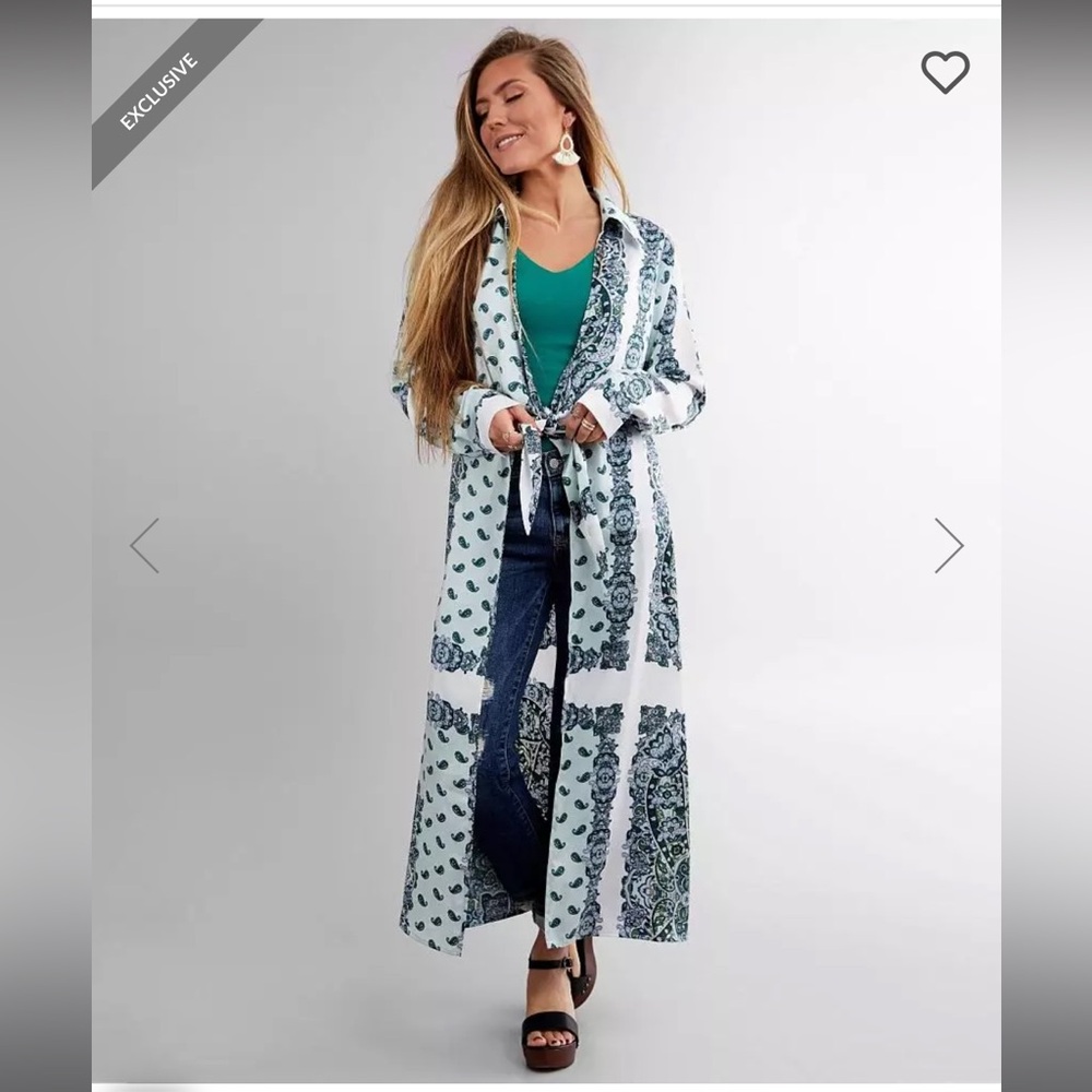 Gimmicks Satin Paisley Medallion Duster Kimono Small